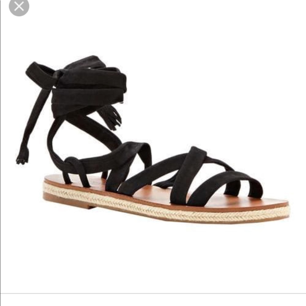 Dalty lace  up sandals in black nubuck
